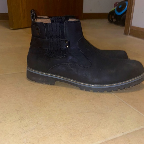 SOLO MEN'S BOOTS NAVY BLUE RAM FAUX LEATHER UPPER SIZE 12 - Picture 2 of 7